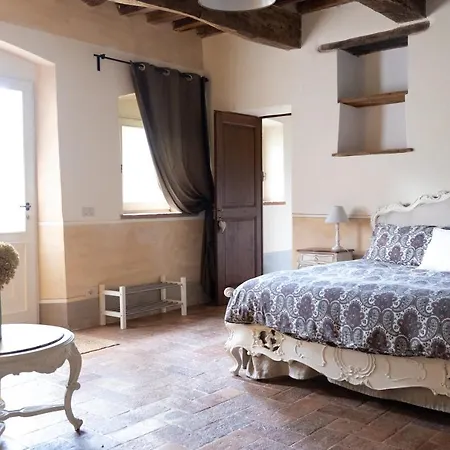 Il Casale Del Duca בית כפרי אורבינו