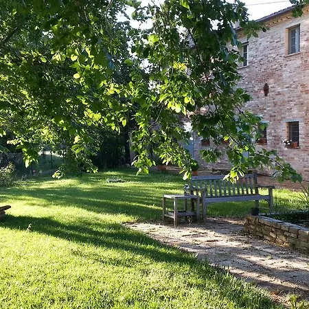 Il Casale Del Duca ウルビーノ