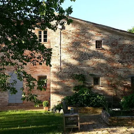 Il Casale Del Duca カントリーハウス