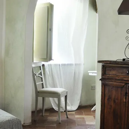 Il Casale Del Duca カントリーハウス ウルビーノ